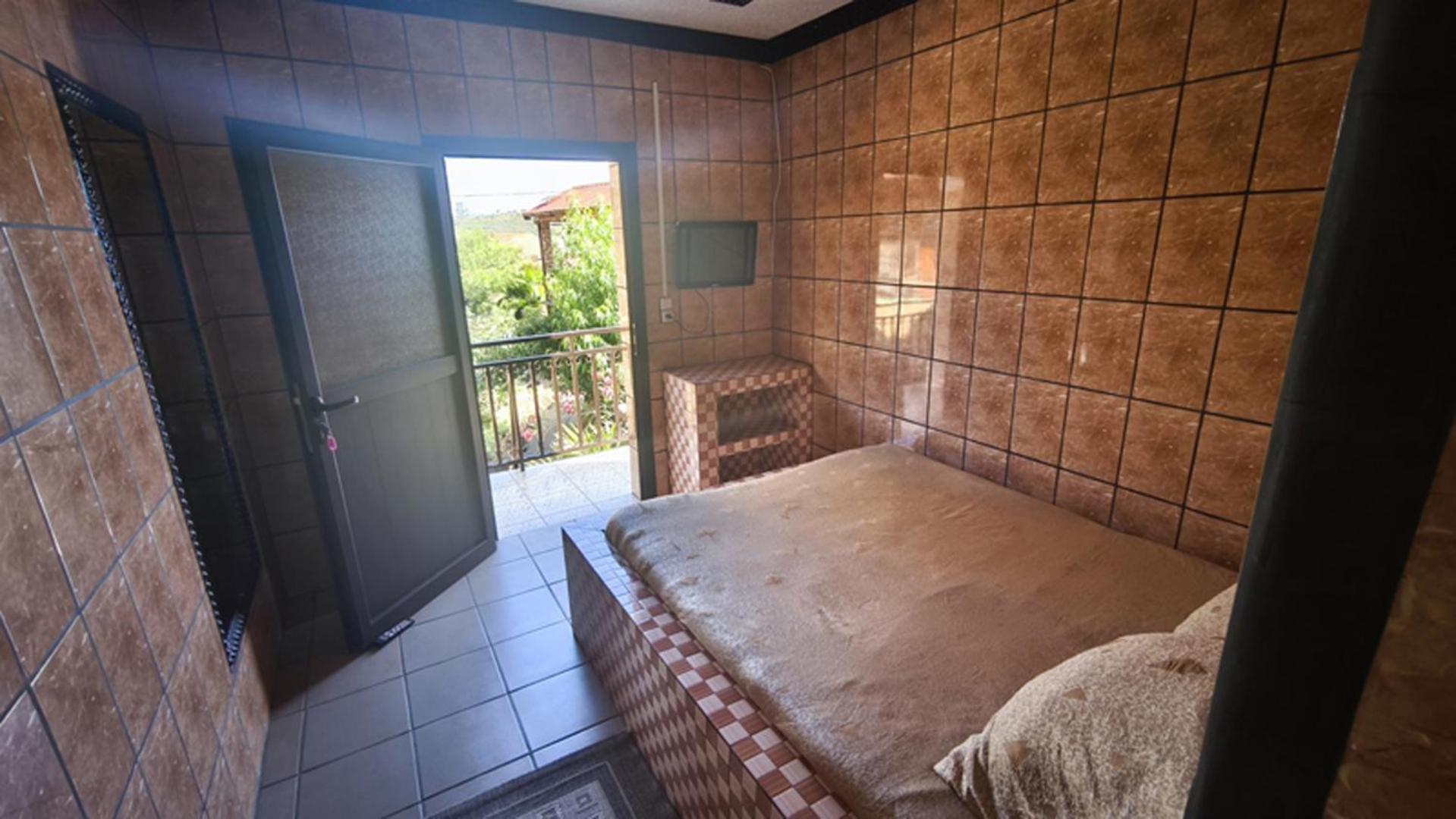 Hotel Restaurant Le Miamiam Glouglou Ambositra ภายนอก รูปภาพ